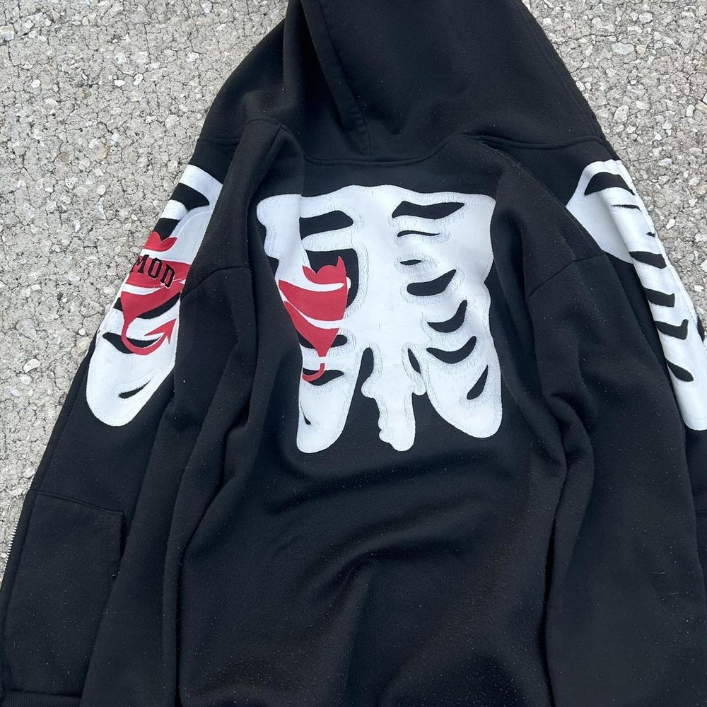 Zip Up Hoodie mens Size Large Black Skeleton Graphic Full Zip Streetwear Gothic